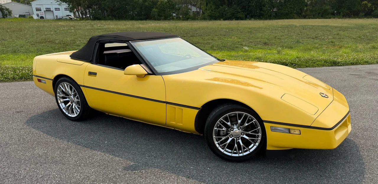 1988 Chevrolet Corvette C4 - Image 17 of 31