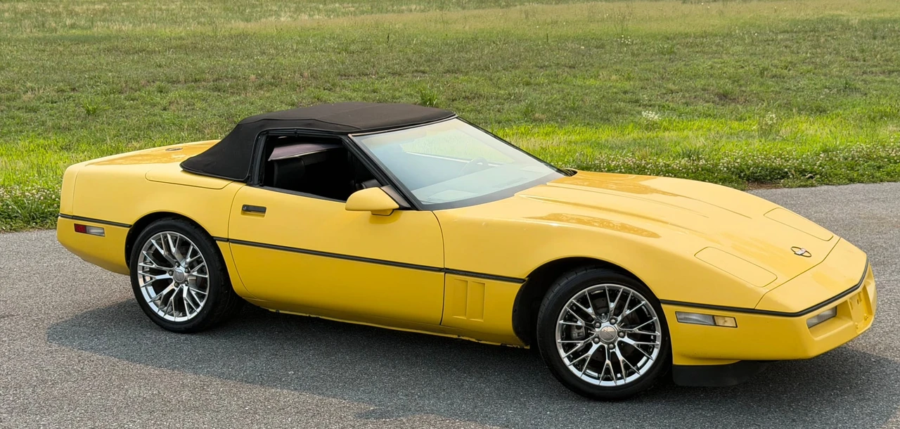 1988 Chevrolet Corvette C4 - Image 16 of 31