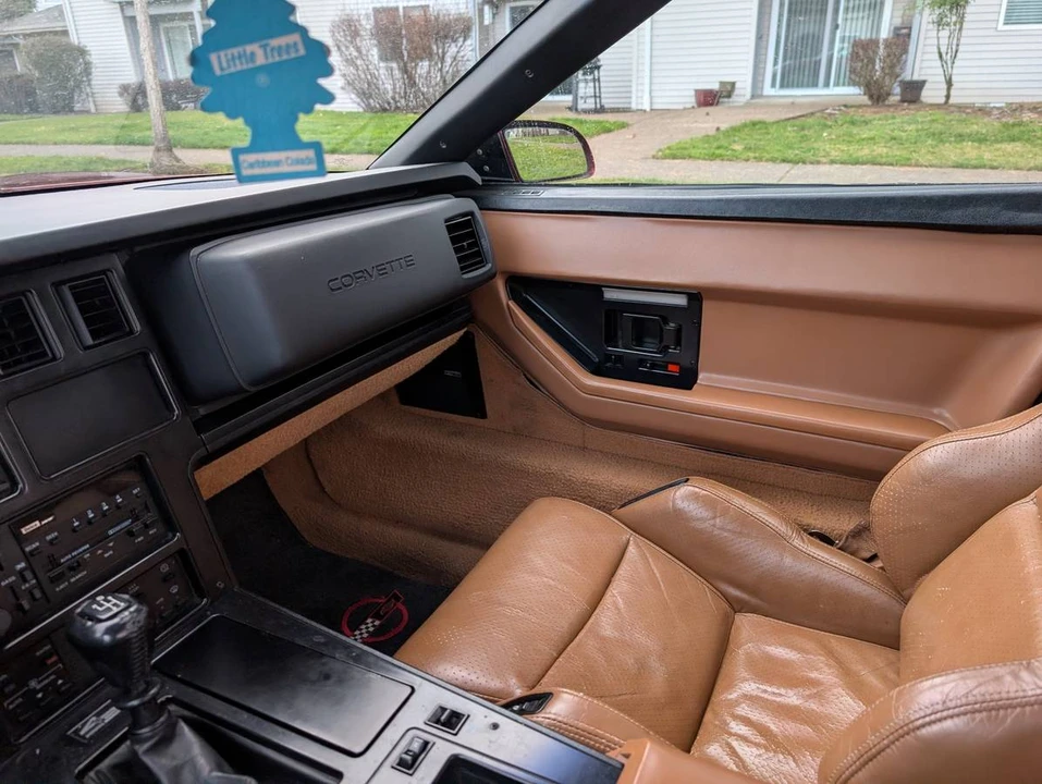 1988 Chevrolet Corvette C4 - Image 14 of 24