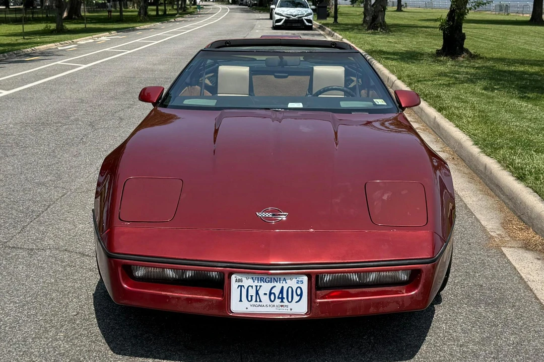 1988 Chevrolet Corvette C4 - Image 2 of 31