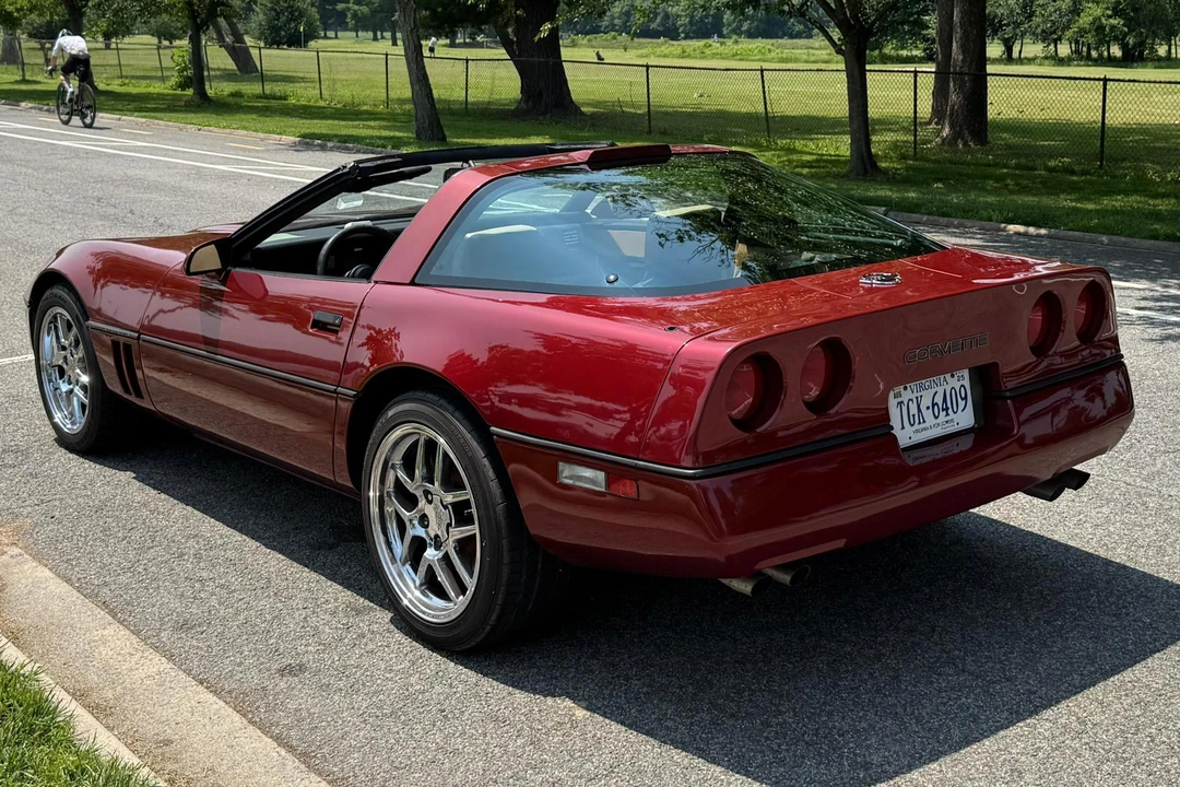 1988 Chevrolet Corvette C4 - Image 4 of 31