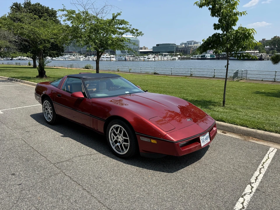 1988 Chevrolet Corvette C4 - Image 17 of 31
