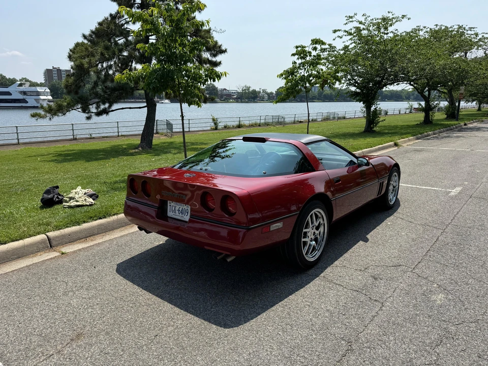 1988 Chevrolet Corvette C4 - Image 14 of 31