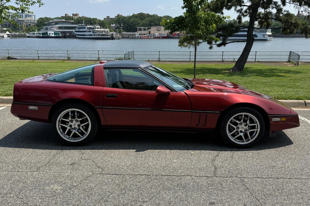 1988 Chevrolet Corvette C4 - Image 3 of 31