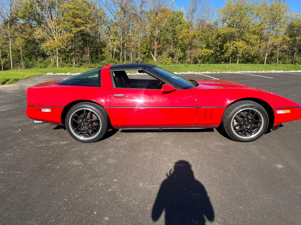 1988 Chevrolet Corvette C4 - Image 11 of 31