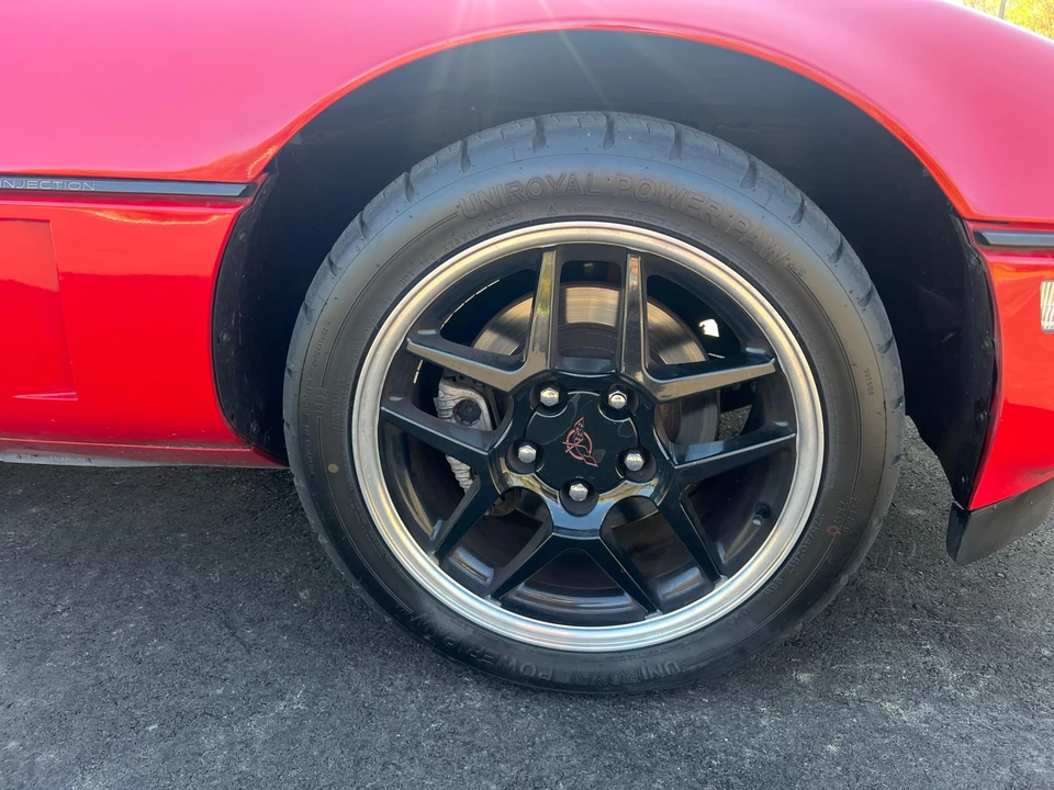 1988 Chevrolet Corvette C4 - Image 29 of 31