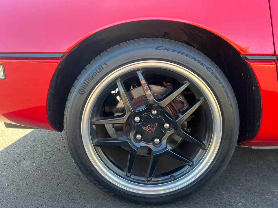 1988 Chevrolet Corvette C4 - Image 28 of 31