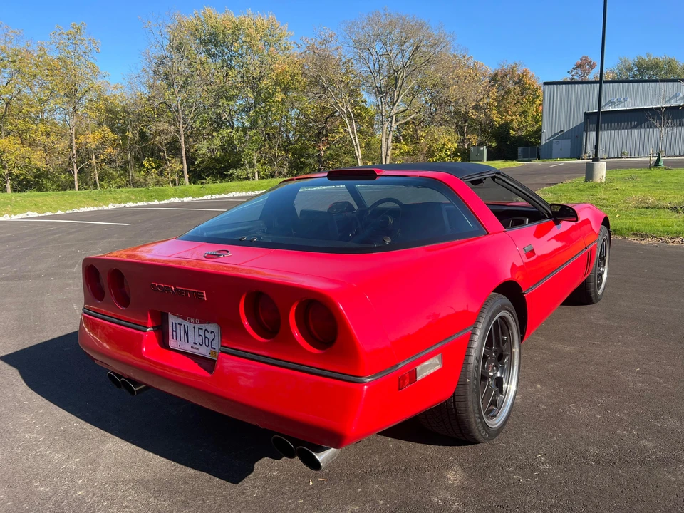 1988 Chevrolet Corvette C4 - Image 10 of 31