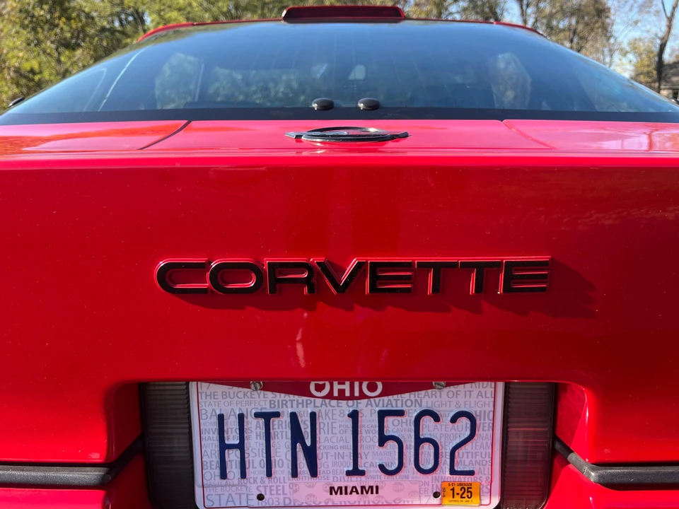 1988 Chevrolet Corvette C4 - Image 17 of 31
