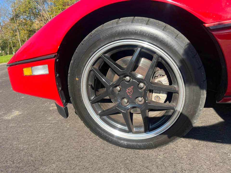 1988 Chevrolet Corvette C4 - Image 26 of 31