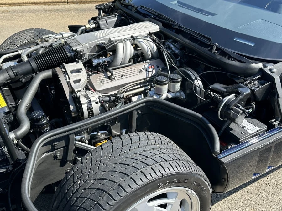 1988 Chevrolet Corvette C4 - Image 16 of 16