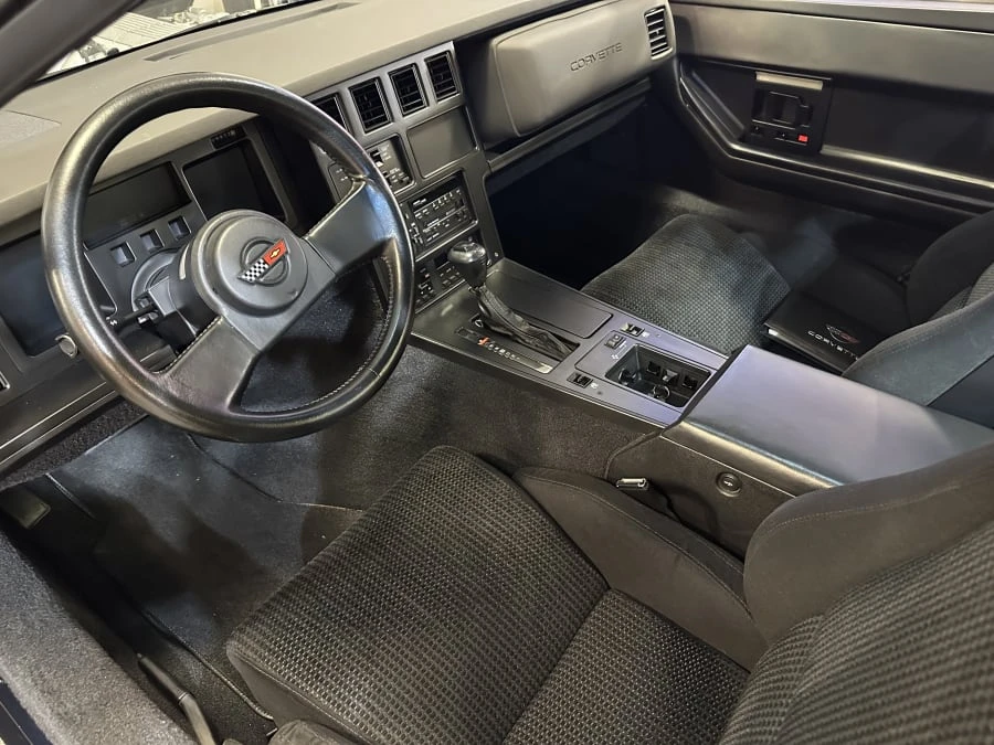 1988 Chevrolet Corvette C4 - Image 11 of 16