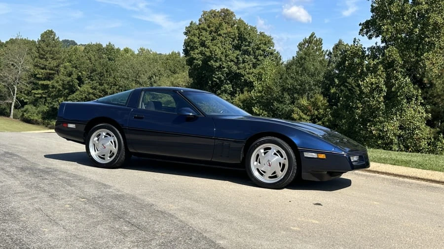 1988 Chevrolet Corvette C4 - Image 8 of 16