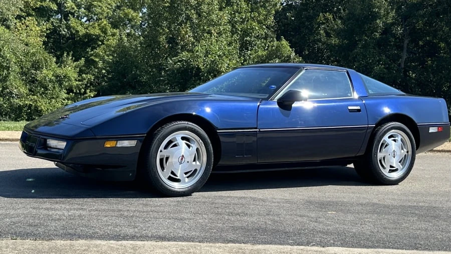 1988 Chevrolet Corvette C4 - Image 9 of 16