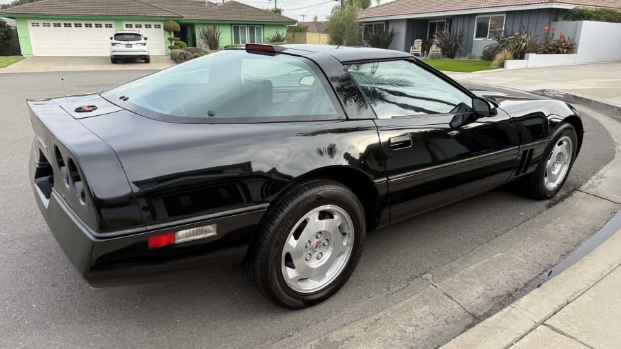 1988 Chevrolet Corvette C4 - Image 10 of 22