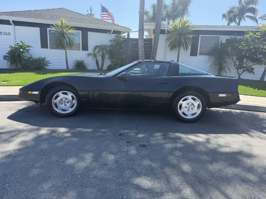 1988 Chevrolet Corvette C4 - Image 2 of 22