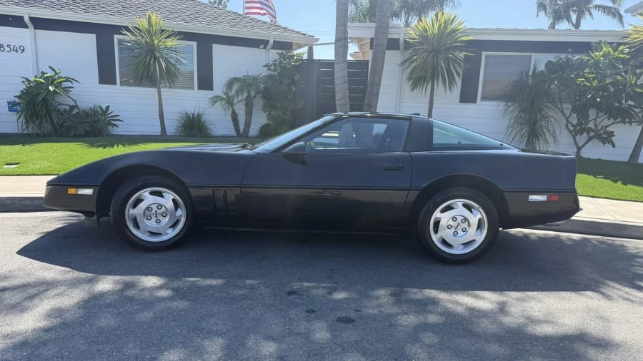 1988 Chevrolet Corvette C4 - Image 6 of 22