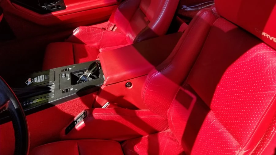 1988 Chevrolet Corvette C4 - Image 5 of 15