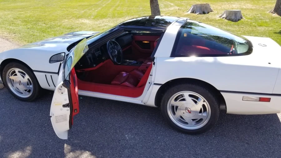 1988 Chevrolet Corvette C4 - Image 3 of 15