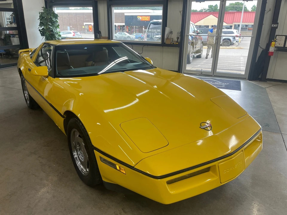1988 Chevrolet Corvette C4 - Image 21 of 31