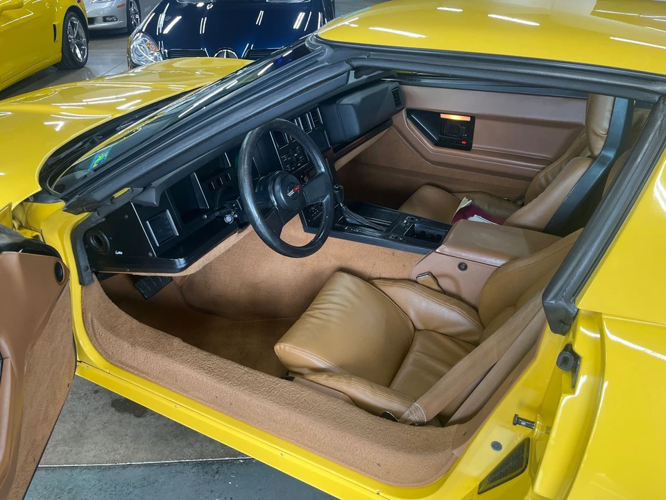 1988 Chevrolet Corvette C4 - Image 29 of 31