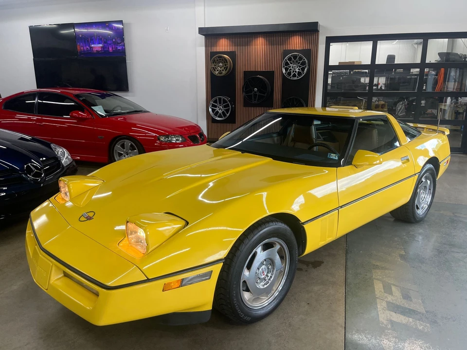 1988 Chevrolet Corvette C4 - Image 4 of 31