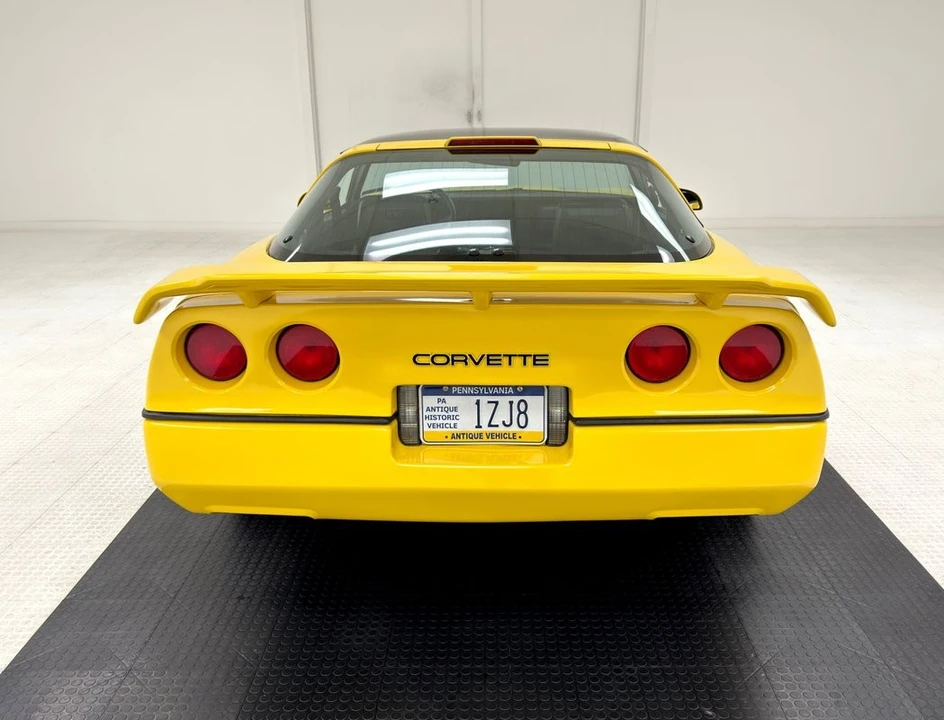 1988 Chevrolet Corvette C4 - Image 4 of 21