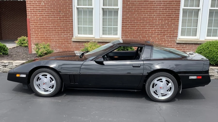 1988 Chevrolet Corvette C4 - Image 2 of 7