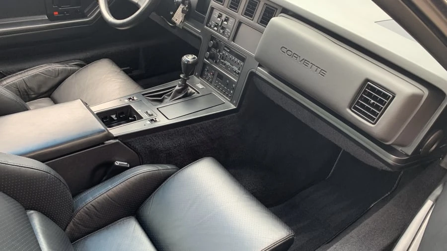 1988 Chevrolet Corvette C4 - Image 5 of 7
