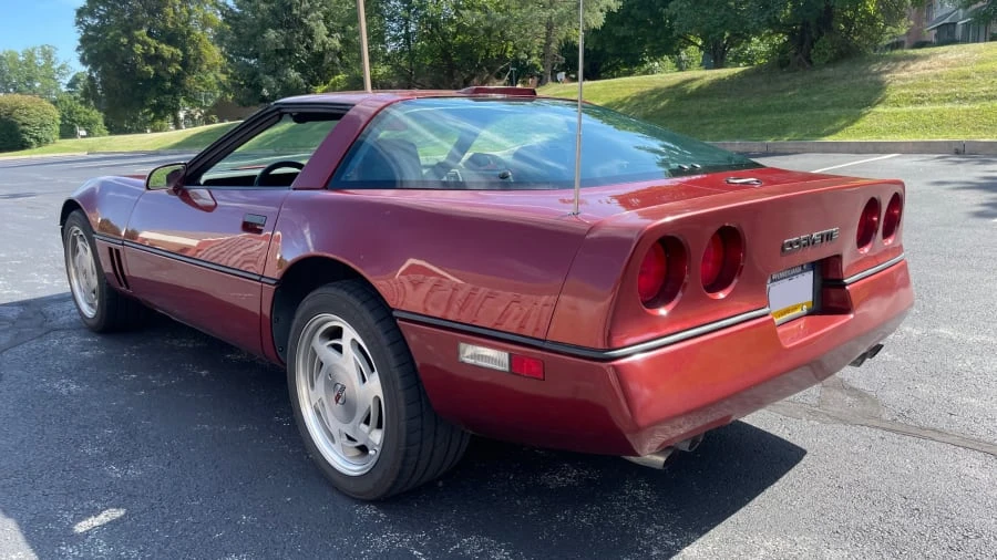 1988 Chevrolet Corvette C4 - Image 2 of 14