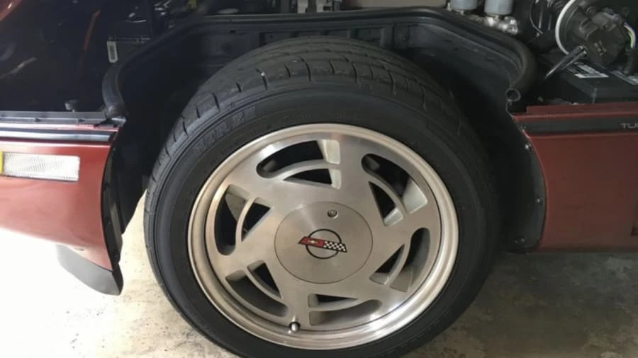 1988 Chevrolet Corvette C4 - Image 11 of 14