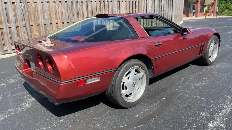 1988 Chevrolet Corvette C4 - Image 12 of 14