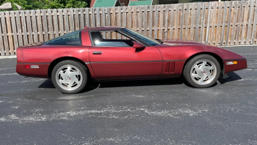 1988 Chevrolet Corvette C4 - Image 13 of 14