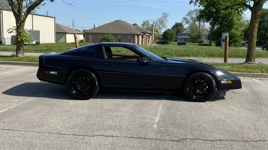 1988 Chevrolet Corvette C4 - Image 2 of 5