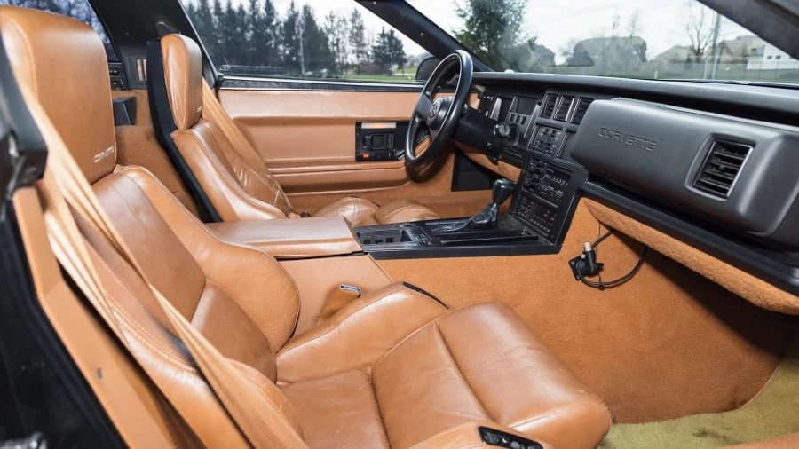 1988 Chevrolet Corvette C4 - Image 23 of 29