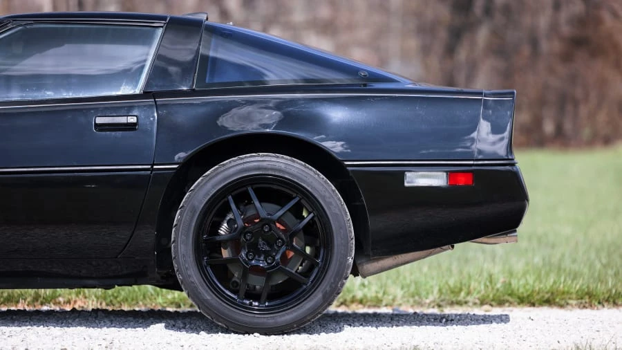 1988 Chevrolet Corvette C4 - Image 15 of 29
