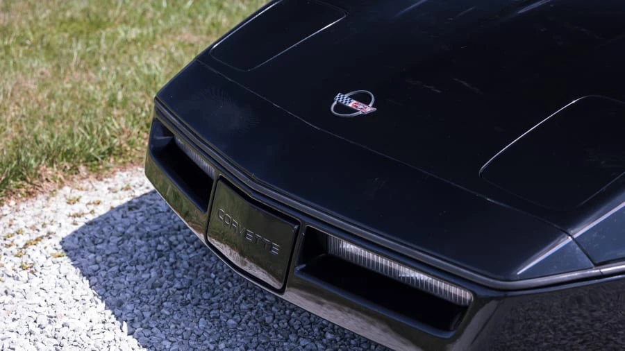 1988 Chevrolet Corvette C4 - Image 17 of 29