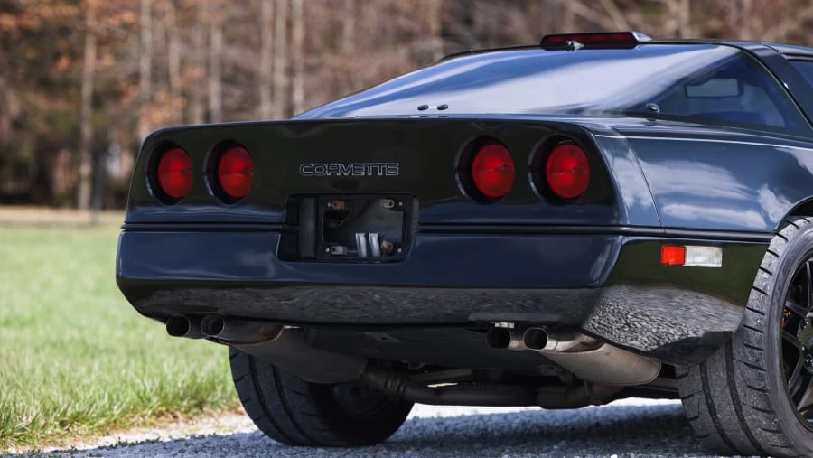 1988 Chevrolet Corvette C4 - Image 18 of 29