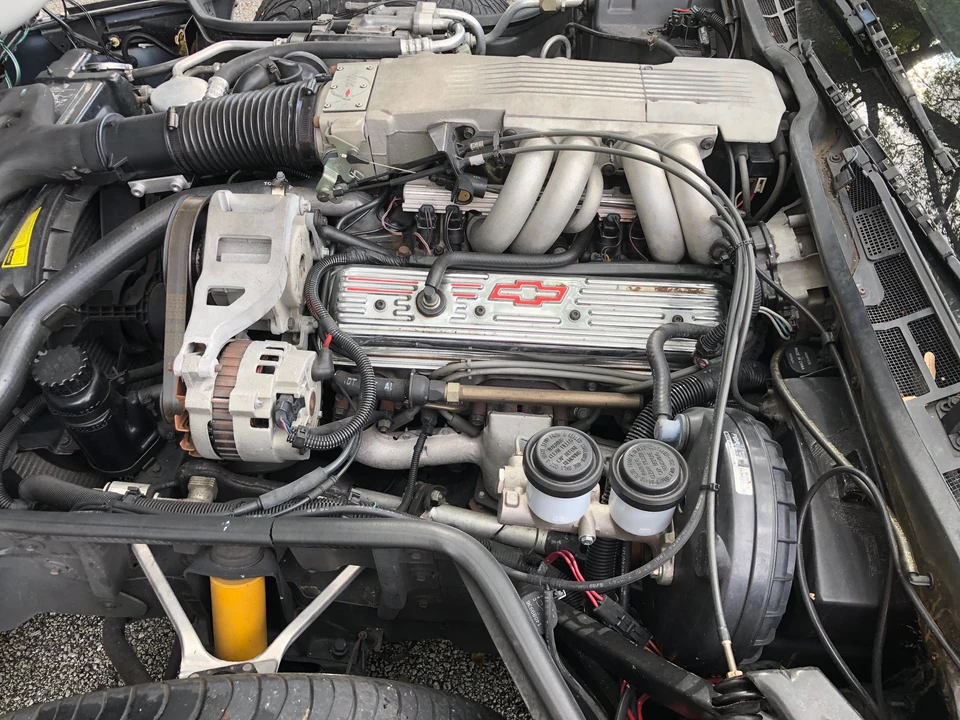 1988 Chevrolet Corvette C4 - Image 22 of 31