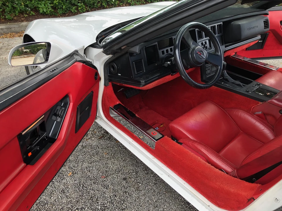 1988 Chevrolet Corvette C4 - Image 26 of 31