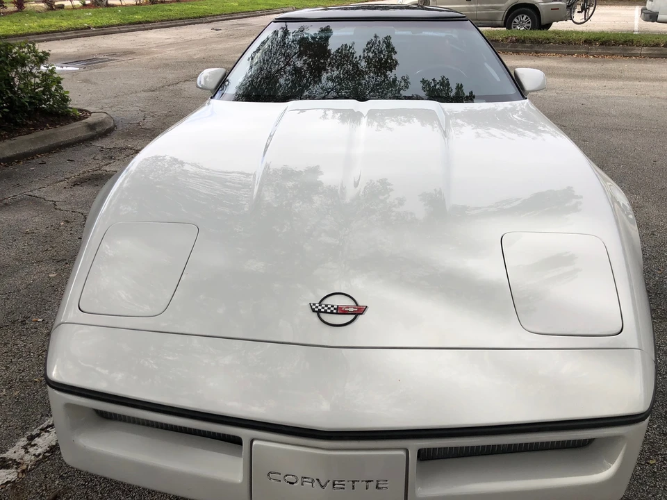 1988 Chevrolet Corvette C4 - Image 8 of 31