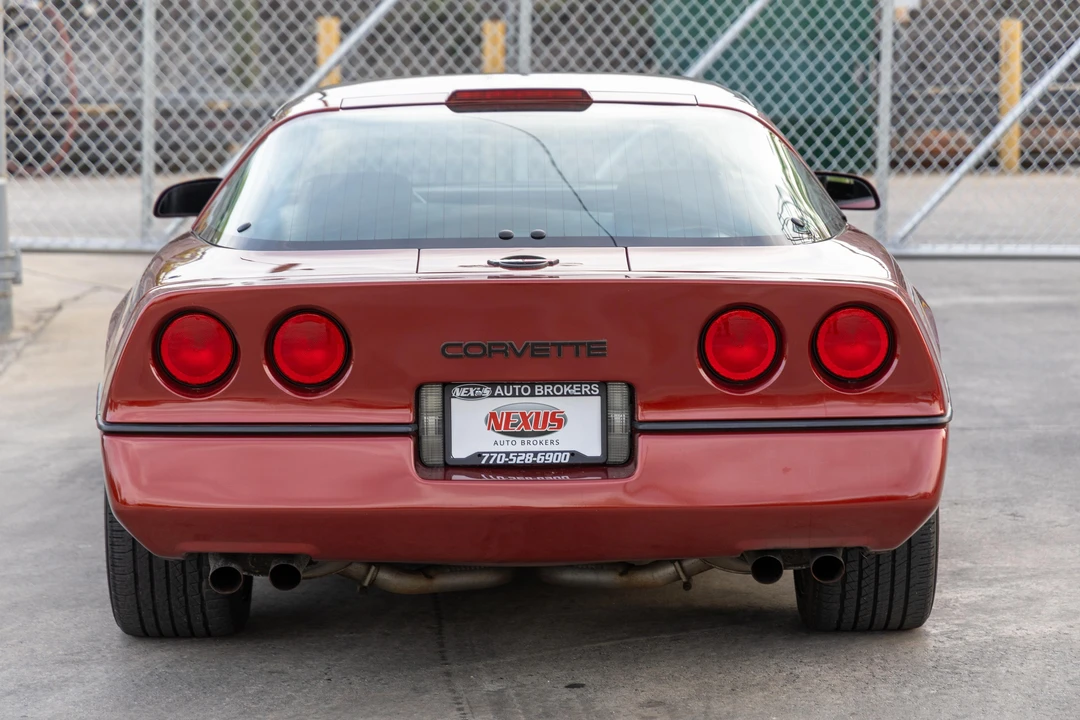 1988 Chevrolet Corvette C4 - Image 16 of 31
