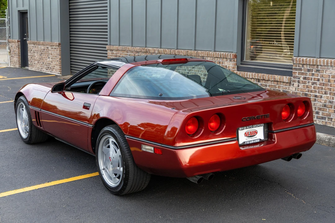 1988 Chevrolet Corvette C4 - Image 14 of 31