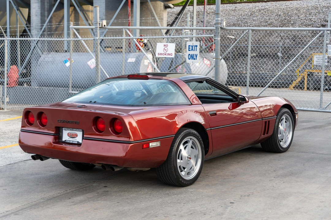 1988 Chevrolet Corvette C4 - Image 19 of 31