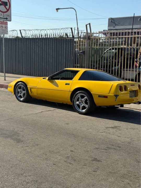 1988 Chevrolet Corvette C4 - Image 4 of 11