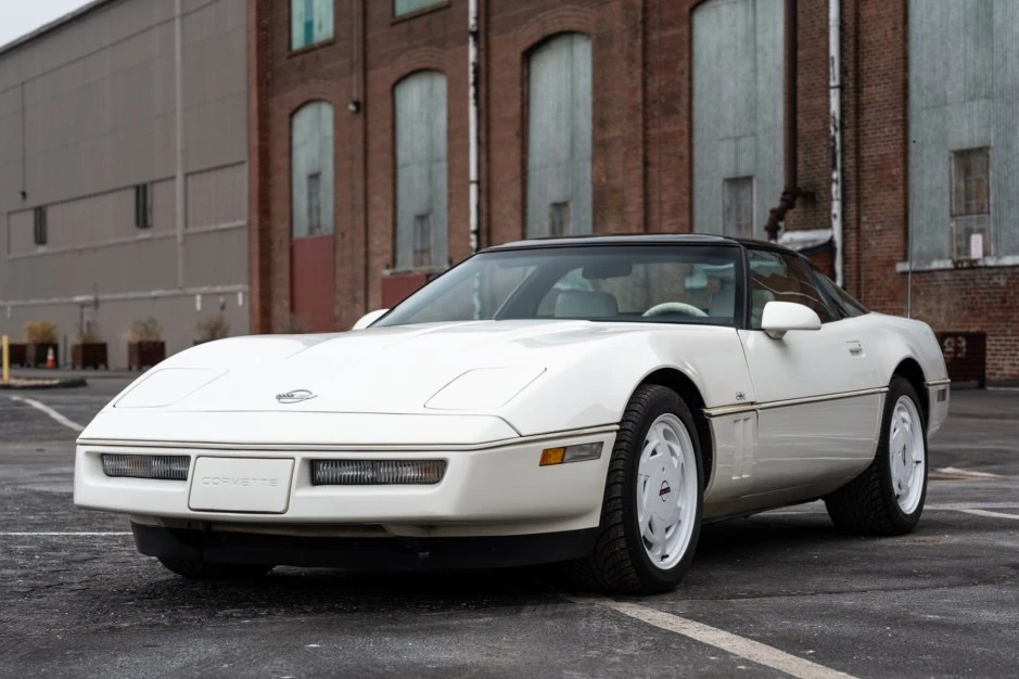 1988 Chevrolet Corvette C4 - Image 1 of 8