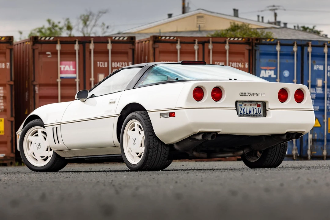 1988 Chevrolet Corvette C4 - Image 4 of 31