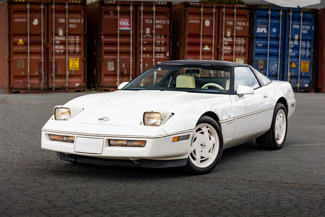 1988 Chevrolet Corvette C4 - Image 14 of 31