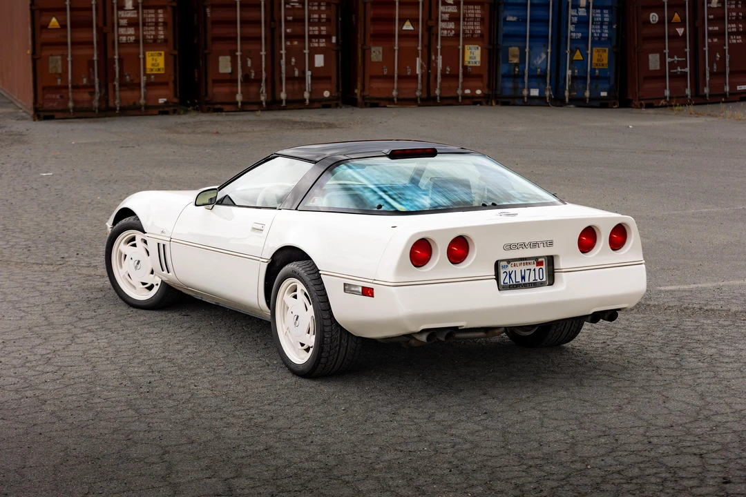 1988 Chevrolet Corvette C4 - Image 20 of 31