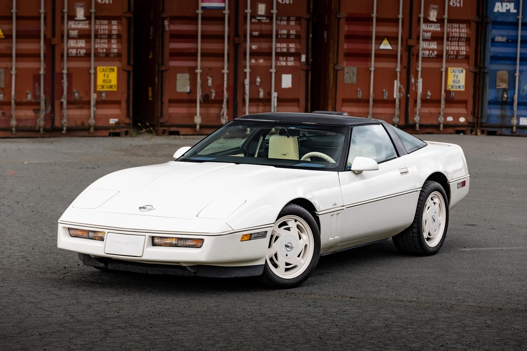 1988 Chevrolet Corvette C4 - Image 15 of 31